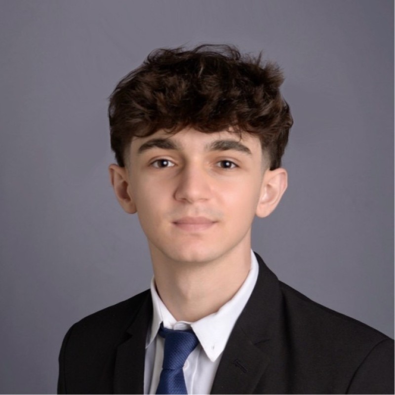 Vehbi Akin